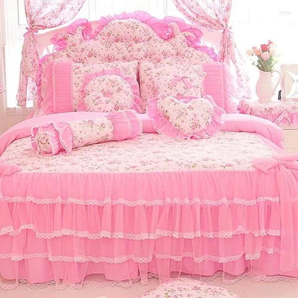 Conjuntos de ropa de cama Corea Pink Princess Set Textiles para el hogar Arco de encaje Volantes Flor Impreso Edredón / Funda nórdica Colcha Falda de cama Algodón