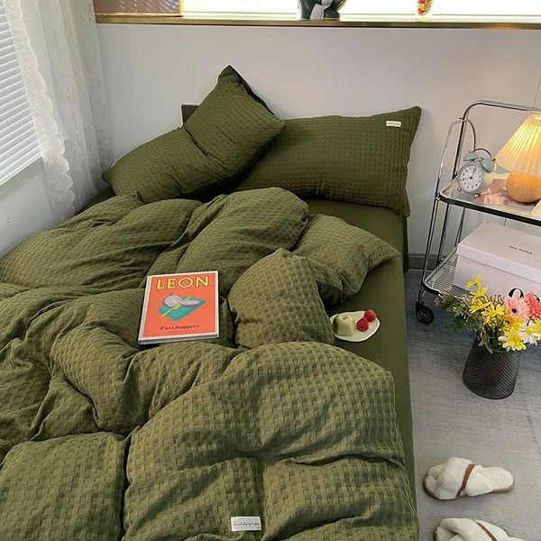 Juegos de ropa de cama Juego de cuatro piezas a cuadros de moda coreana Juego de cama Queen Juego de sábanas con funda de edredón de microfibra - Sin edredón 231116