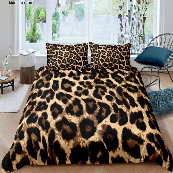 Juegos de ropa de cama Funda nórdica con estampado de leopardo Juego de cama de tela de poliéster Diseño de cremallera Colcha suave Juego de edredón Queen King con fundas de almohada 230317