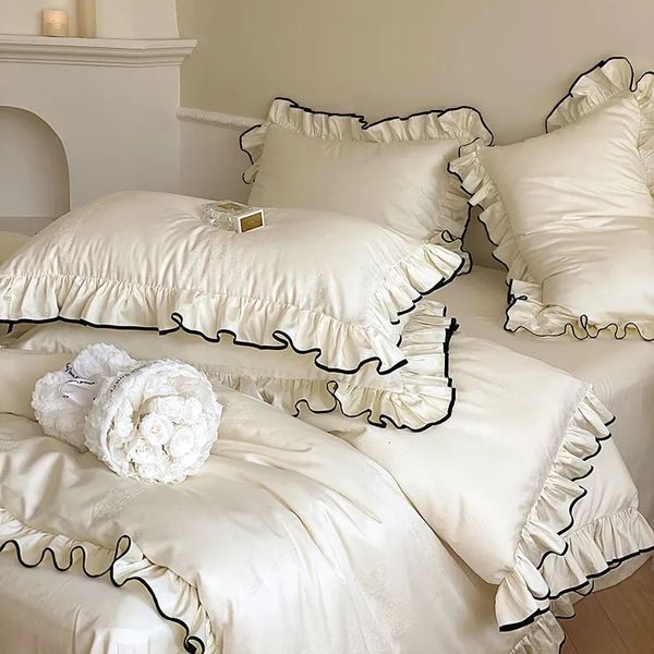 Ensembles de literie Luxe 1000TC coton égyptien princesse française ensemble de literie de mariage volants bord noir Jacquard housse de couette drap de lit taies d'oreiller 231101