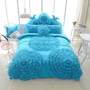 Conjuntos de ropa de cama Princesa de lujo Estilo coreano Flores de encaje azul Funda nórdica Falda de cama Colchas Algodón Color sólido Textil para el hogar