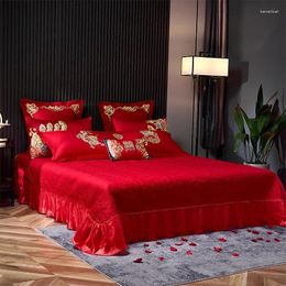 Conjuntos de ropa de cama Conjunto de estilo de boda chino rojo de lujo Gold Loong Phoenix Bordado Cepillado Funda nórdica Colcha Ropa de cama Fundas de almohada