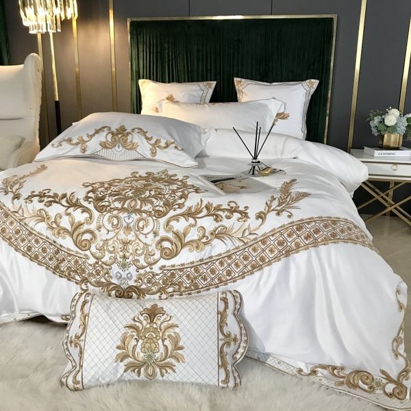 Ensembles de literie De Luxe Blanc 60S Satin Coton Royal Or Broderie 4 5 Pcs Ensemble Doux Lisse Housse De Couette Drap De Lit Taies D'oreiller 230727