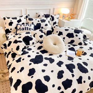 Ensembles de literie ensemble de literie en velours de lait noir blanc vache motif léopard housse de couette linge de lit cas hiver chaud doux flanelle drap de lit ensemble Z0612