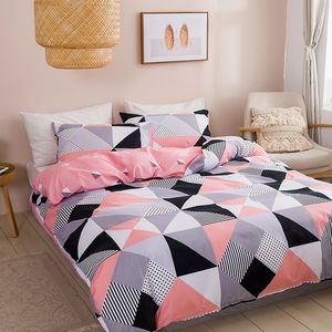 Ensembles de literie Moderne Géométrique Imprimer Queen Set Doux Confortable King Size Housse de Couette et Durable Simple Double Ensembles 230802