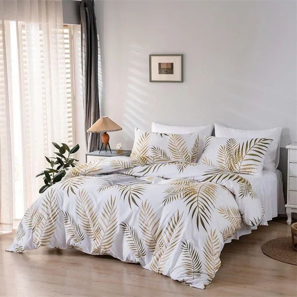 Ensembles de literie Ensemble de housse de couette en duvet imprimé or moderne, doux et confortable, lit simple double 231121