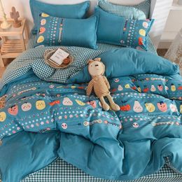 Conjuntos de ropa de cama net celebridad de la cama de cuatro piezas Imitación de algodón Estudiante de algodón Dormitorio de tres piezas Single Double Divet Wouble