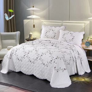 Ensembles de literie Couvre-lit matelassé en coton brodé nordique sur le lit rembourré été couette couverture jeter couverture maison couverture ensemble 3PC 231026