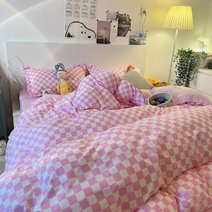 Ensembles de literie Ensembles de housse de couette en damier rose nordique avec taies d'oreiller Drap plat Enfants Filles Garçons Full Queen Twin Size Kit de literie Kawaii 230726