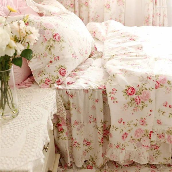 Ensembles de literie Pastoral Rose Print Set Housse de couette à volants Princesse Couette Couette Couvre-lit Drap de lit Jupe Chambre Cadeau