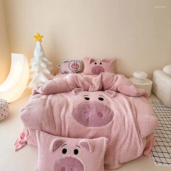 Conjuntos de ropa de cama Pink Cartoon Pig Toalla Bordado Conjunto Cálido Grueso Invierno Funda nórdica Lino Sábana ajustada Fundas de almohada Regalos para niños