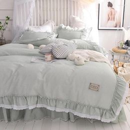 Sets de ropa de cama estilo princesa de algodón de algodón de cuatro piezas Corazón de colcha de cama doble con algodón 100 Hoja 100 Hoja