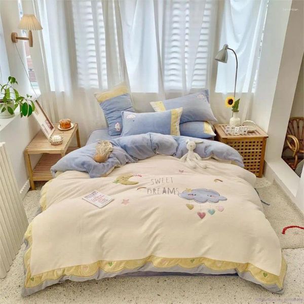 Conjuntos de ropa de cama Venta linda niña 1.8m Corazón Velvet Home Textil Coral de invierno Coral de doble cara Calidez 4pcs