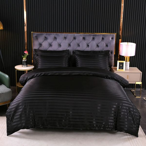 Capa de la ropa de cama Satin Down Divet con rayas dobles grandes y cómodas lino de cama sólido Color de lujo 231106