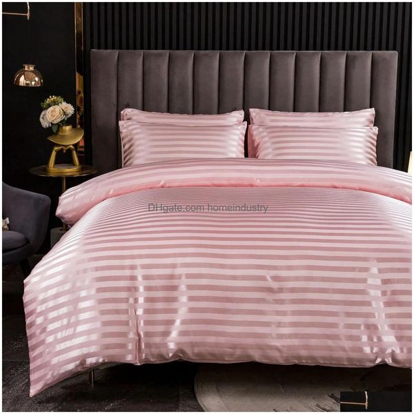 Conjuntos de ropa de cama Edredón de satén Er Twin Fl Queen King Size Rayas Suave Ropa de cama acogedora Ropa de cama Color sólido Edredón Conjunto de lujo 231025 Entrega de entrega Dhoxs