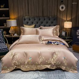 Beddengoed sets set luxe Noordse koninklijke borduurwerk lange Staple katoenen dekbedoverkapslapen en kussenslopen dekbed