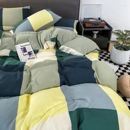 Ensembles de literie Style simple Wsingle nu sommeil housse de couette lit coton quatre pièces ensemble dortoir étudiant