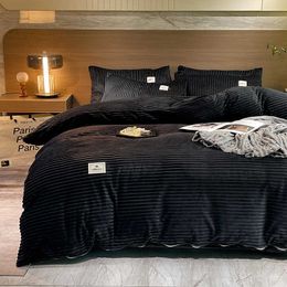 Juegos de ropa de cama Funda nórdica de terciopelo de color sólido para cama Calor de invierno Juego de cama grueso Funda nórdica Twin Queen King Funda nórdica con estuche T230217