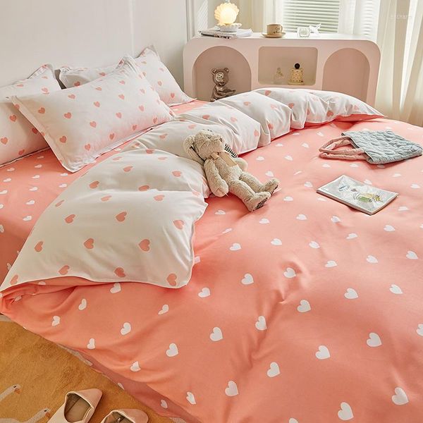 Conjuntos de ropa de cama Juego de fresas Lindo Kawaii Hoja de cama para niñas Niños Dormitorio Doble Funda nórdica y funda de almohada King Twin Tamaño