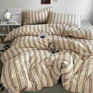 Literie sets liber à rayures avec taies d'oreiller draps lits simples lin en taille normale couverte de couette king / king lits J240507
