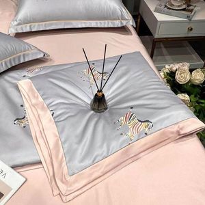 Ensembles de literie Summer Cool Quilt Set Drap de lit de luxe avec 2 pièces taie d'oreiller literie en satin couvertures minces climatisées 200X230Cm