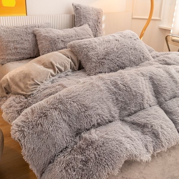 Ensembles de literie Super Shaggy Housse de couette Lit chaud Peluche Velours Ensemble Laine d'agneau Cachemire Couette Taie d'oreiller Filles Princesse 221129