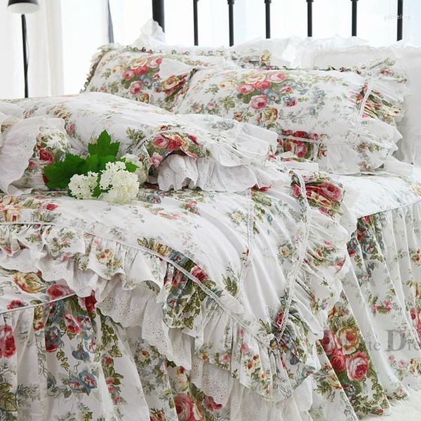 Conjuntos de ropa de cama Conjunto superior de encaje grande con volantes Funda nórdica Cama para el hogar Jardín Pastoral Lino Julliette Dream