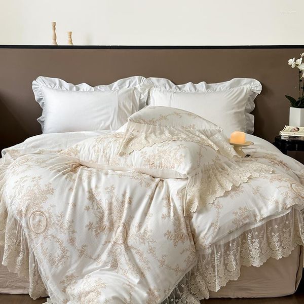 Conjuntos de ropa de cama Vintage Francés Pastoral Lace Ruffle Princess Algodón Doble Capa Hilo Suave Conjunto Funda Nórdica Sábana Funda de almohada