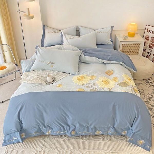 Juegos de ropa de cama de algodón lavado Ultra suave conjunto bordado girasoles Chic azul Patchwork funda nórdica plana/ajustada sábana fundas de almohada
