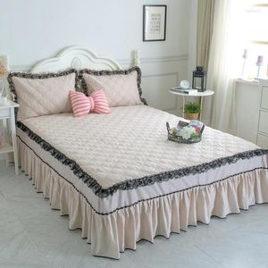 Beddengoed sets wit roze lichtgroene kaki luxe zwart kanten bed rok set katoen dikke sprei linnen kussensloop 3 stks