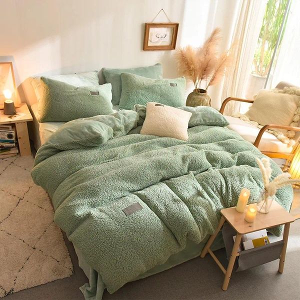 Juegos de cama de ropa de cama Invierno Berber Berber Fleece Verde Pinúrgano Purple marrón sólido sólido Cubierta nórdica Sapa de cama/almohadas de lino