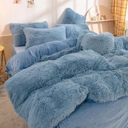 Conjuntos de ropa de cama Conjunto azul cálido de invierno Peluche suave Kawaii Mink Velvet Queen Funda nórdica Sábanas Funda de almohada Conjuntos dobles individuales 231030