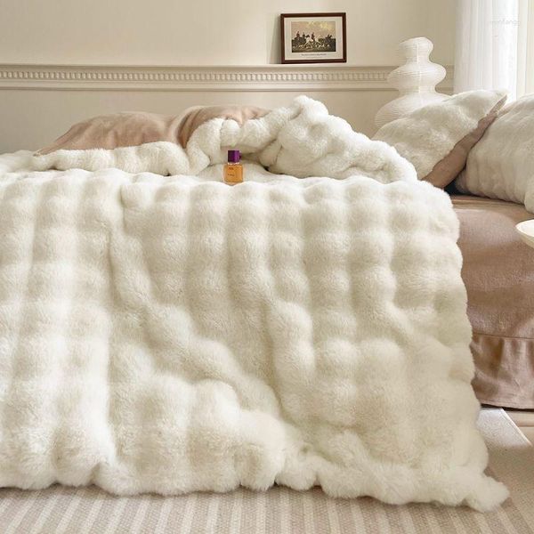 Ensembles de literie hiver chaud confortable fausse fourrure velours polaire princesse ensemble housse de couette en peluche plat/housse drap taie d'oreiller