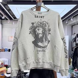 Sudaderas beige con cuello redondo para hombre de talla grande sudaderas con capucha para mujer 2023ss graffiti vandalism casual cuello alto suelto