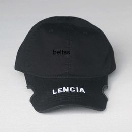 Belenciaga Classic Notch Baseball Baseball Top Cap Ins Style Amantes de algodón Four Seasons Negro París sombrero