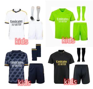 BELLINGHAM 23 24 kits de football pour enfants maillots de football 2023 2024 kit MODRIC camiseta VINI JR CAMAVINGA TCHOUAMENI maillot de football mADRIdes