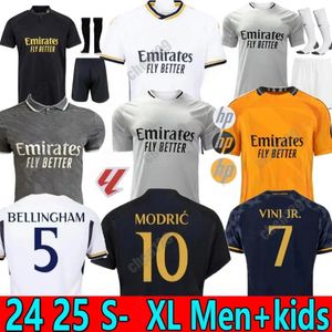 Bellingham voetballen Jerseys Real Madrids 24 25 voetbalhirt Vini Jr Camavinga Alaba Hazard Asensio Modric Marcelo Final voetbalshirts Camiseta Men Kids Kit