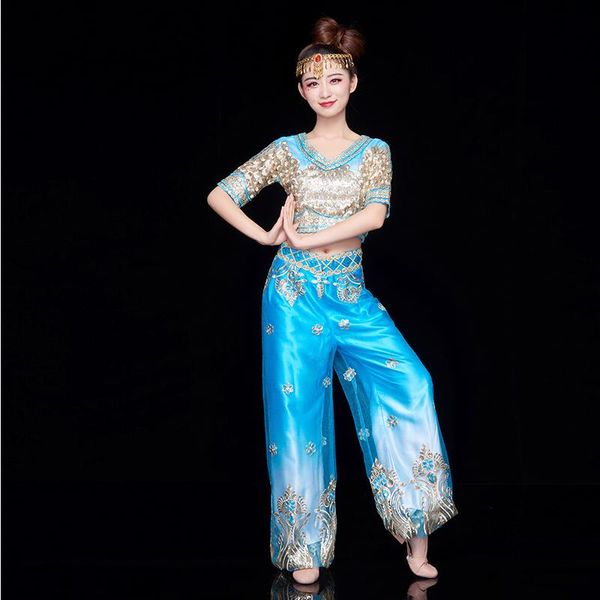 Costumes de danse orientale du ventre, robe de danse sur scène nationale traditionnelle Xin Jiang, vêtements de danse de style indien pour femmes