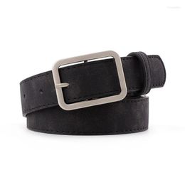 Belts 2022 Designer Woman Black Brown Dunne Dunne Wasit Belt vrouwelijke streetwear pu lederen tailleband voor dames jeans cinturon