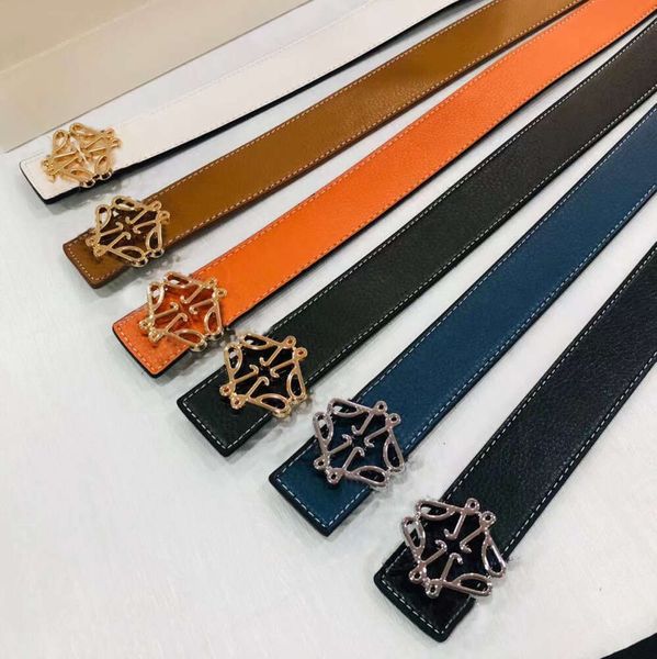 Ceintures 2023 Ceinture Designer Ceintures pour hommes évider classique léger luxe double face en relief boucle lisse ceinture pour femme tendance à la mode AAA