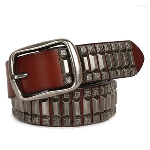 Riemen 3,8 cm plantaardig gelooid eerste laag koeienhuid heren en dames gepersonaliseerde niche unisex riem pagode klinknagels versierd straat P