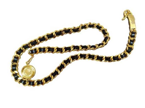 Cinturones Cinturones Medieval Metal Cadena de cintura Jeans Accesorios de vestir Cadena de oro negro Vintage Cinturón de cuero para mujer Cadena colgante Cinturones de diseñador Q0726 6RP9