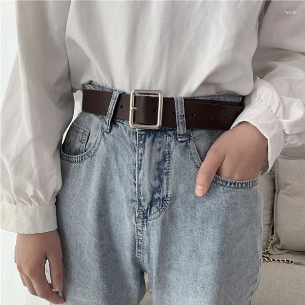 Ceinture concepteur ceinture en cuir pour femmes jeans de boucle carrée carrée