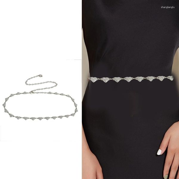 Ceintures élégantes dames ceinture ceinture de décoration de cœur délicat de la chaîne de chaîne de chaîne robe de carrière