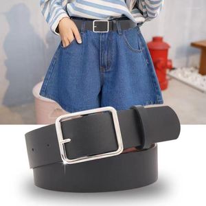 Cinturones Europa y cinturón americano Hebilla cuadrada femenina Casual Simple Jeans Lady Pin Moda coreana decorativa
