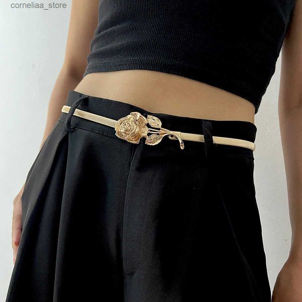 Ceintures Mode élastique chaîne en or ceinture femme taille fleur argent métal Punk ceintures pour femmes de haute qualité Stretch mince Y240315