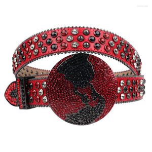 Ceintures Fashion Western Red Rimestones Metal Globe Boucle de diamant décontracté Cinturones Para Hombre Sintirones Mujerbelts Emel22 2517
