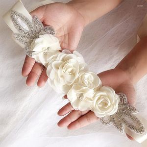 Riemen prachtige strass bruiloft parel kristallen bloemen tailleband voor bruidsjurk satijnen lint vrouwen riem sieraden decor vleugel