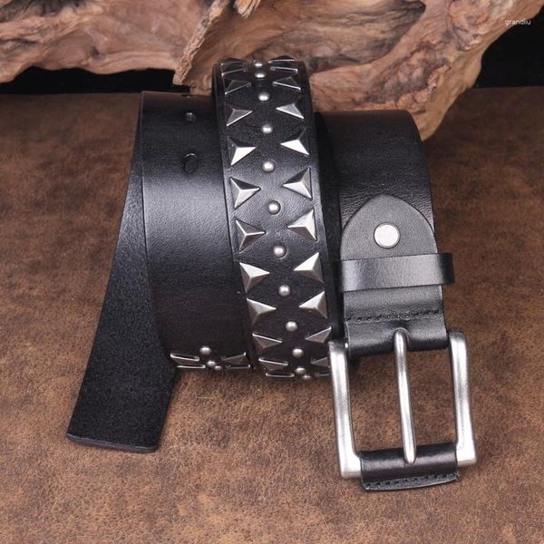 Ceintures de haute qualité haut de gamme en cuir véritable Cowboy Rivet métal hommes Jeans ceinture pour Punk hommes Rock Style boucle ardillon