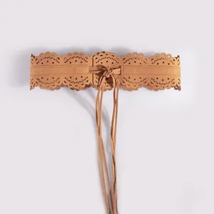 Ceintures Style coréen Faux cuir large ceinture belle dentelle creuse tout Match ceinture en daim robe pour femme décorative